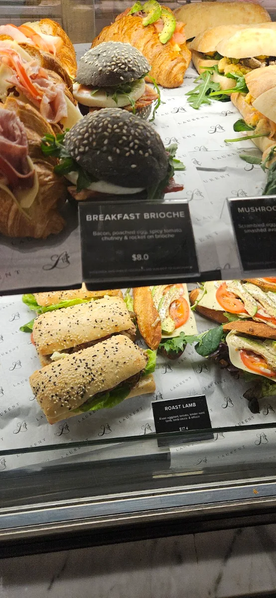 Menu, Laurent