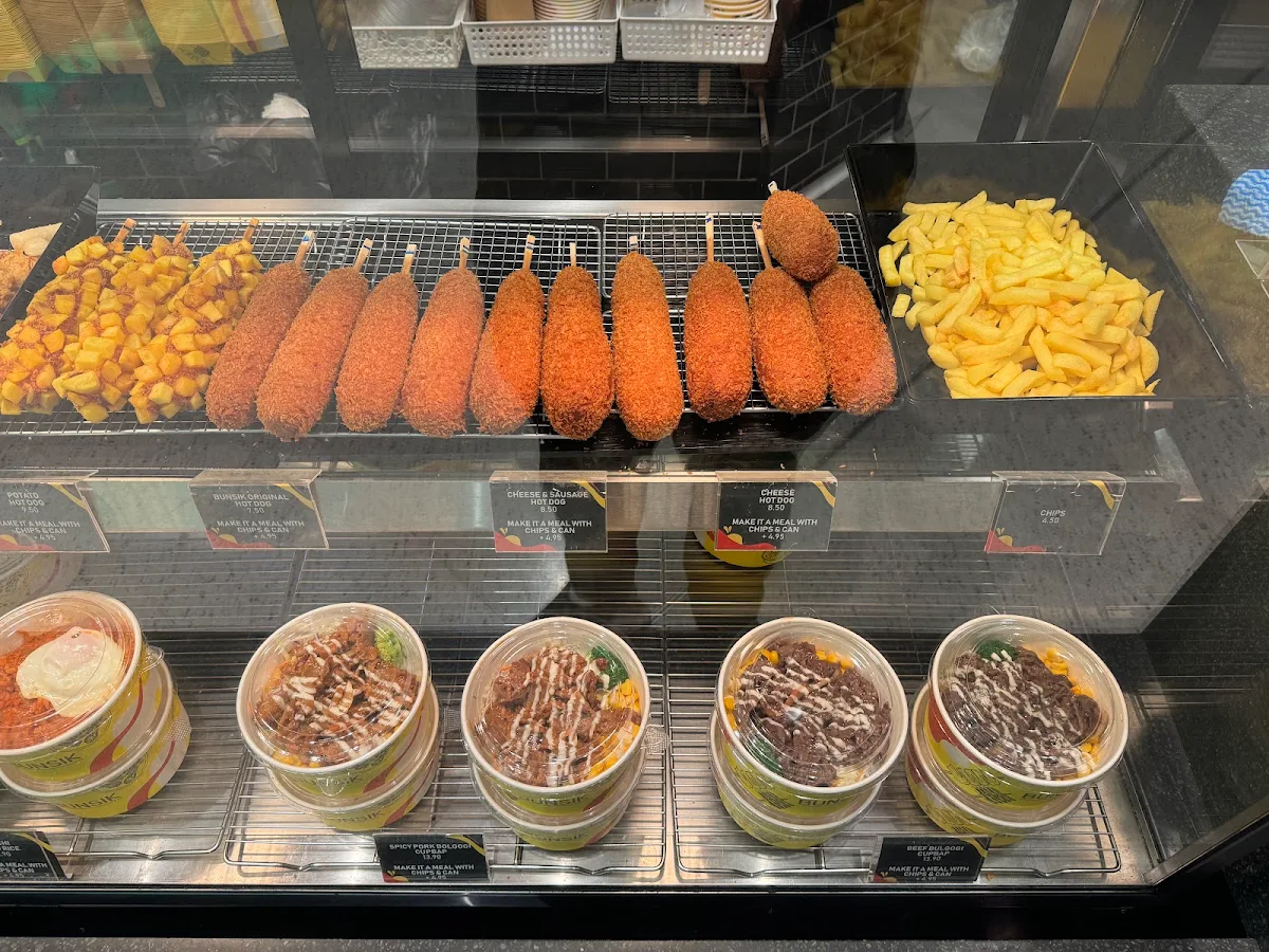 Menu, BUNSIK HURSTVILLE