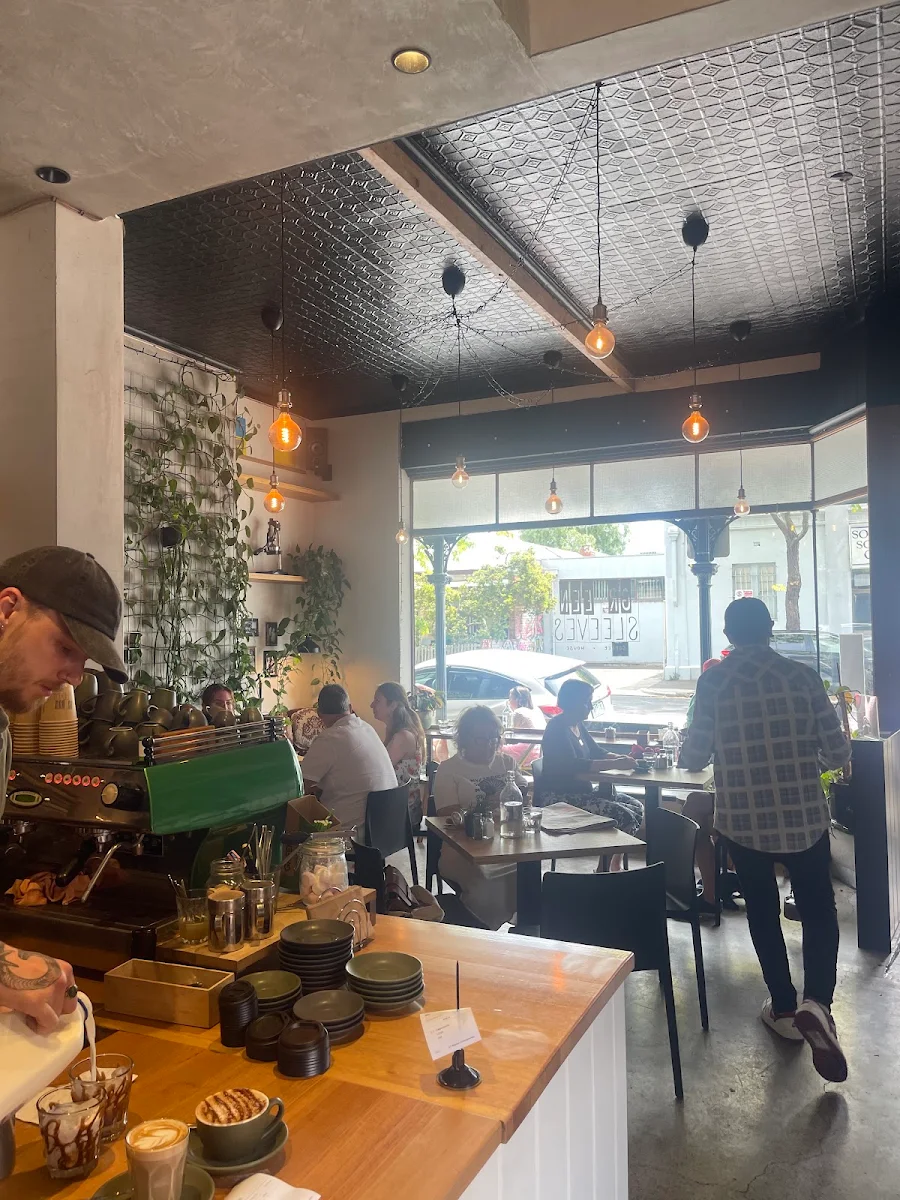 Vibe, Greensleeves Coffee House