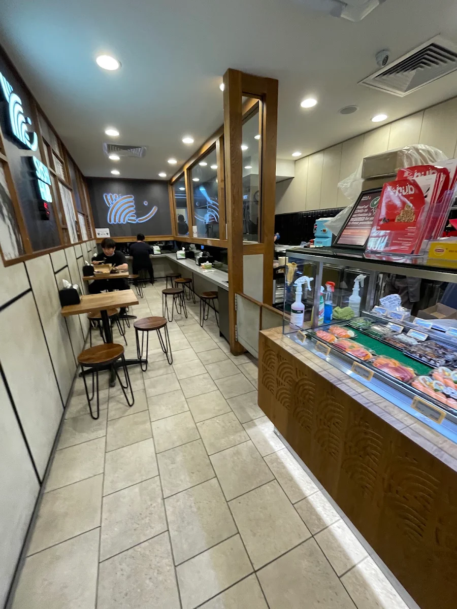 Vibe, Sushi Hub Albert Street