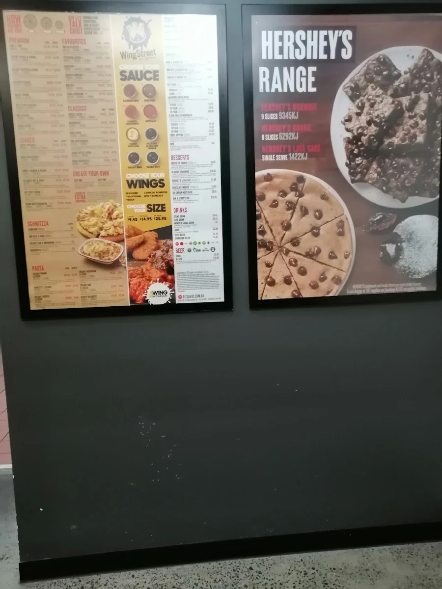 Menu, Pizza Hut Springvale