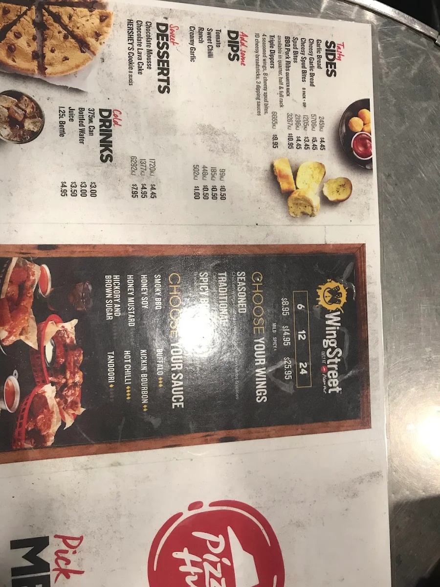 Menu, Pizza Hut Springvale