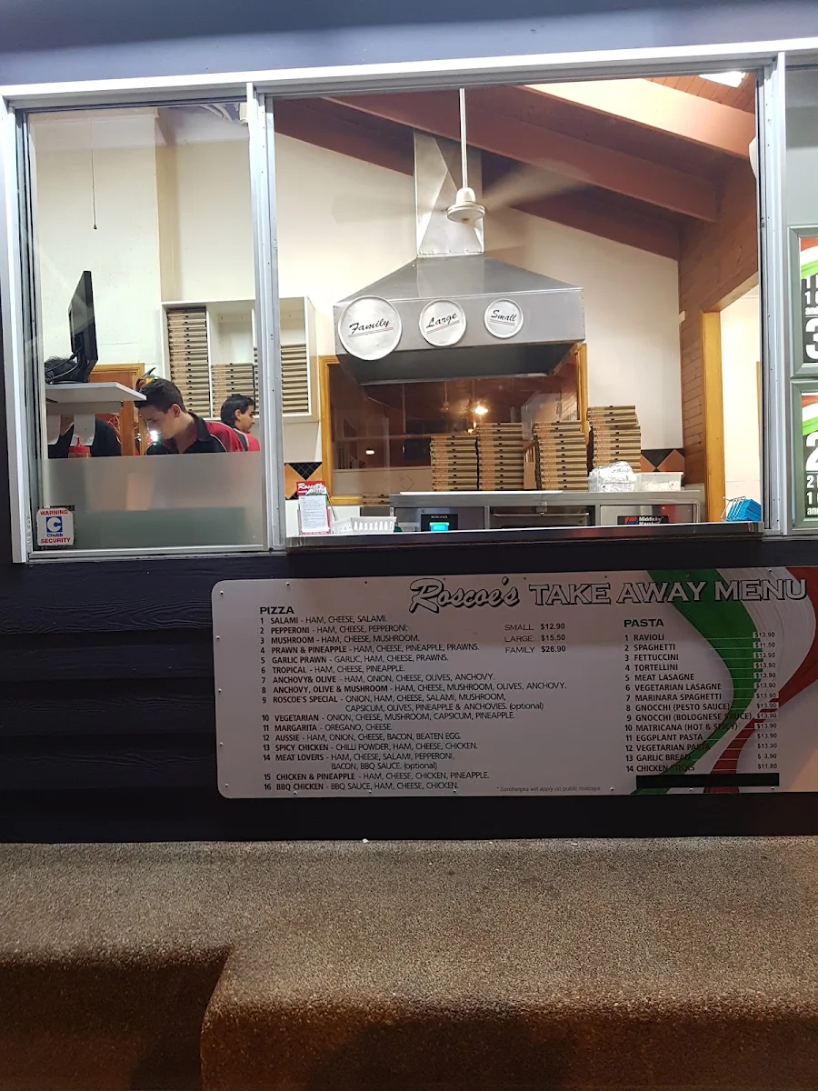 Menu, Roscoes Piazza
