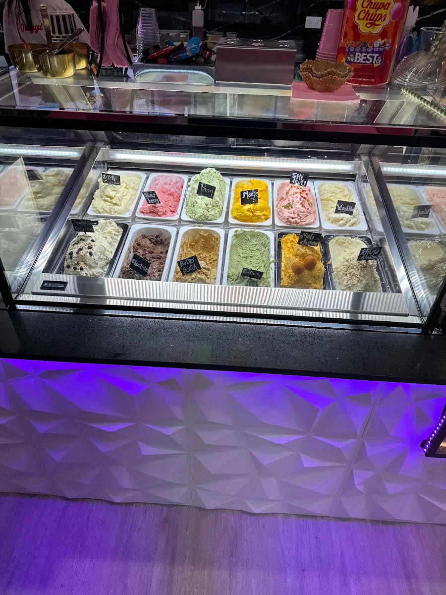 Vibe, Jaggi's Indian Eatery & Function Center, Seven Hills