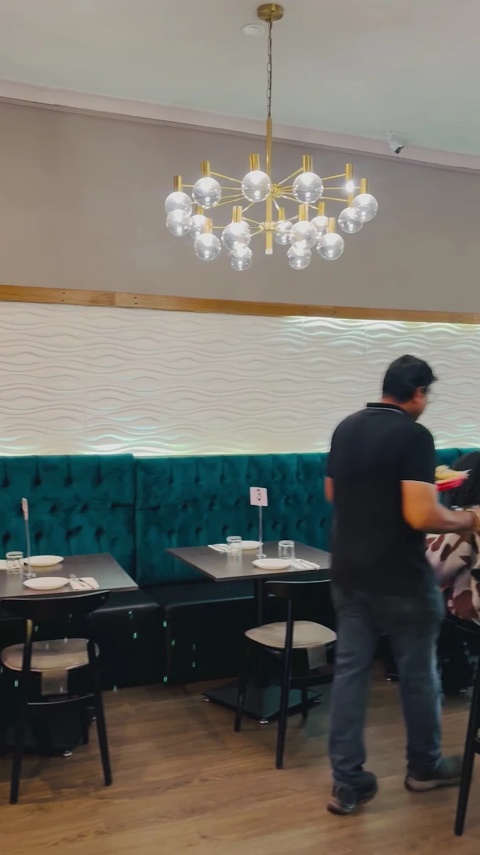 Vibe, Jaggi's Indian Eatery & Function Center, Seven Hills