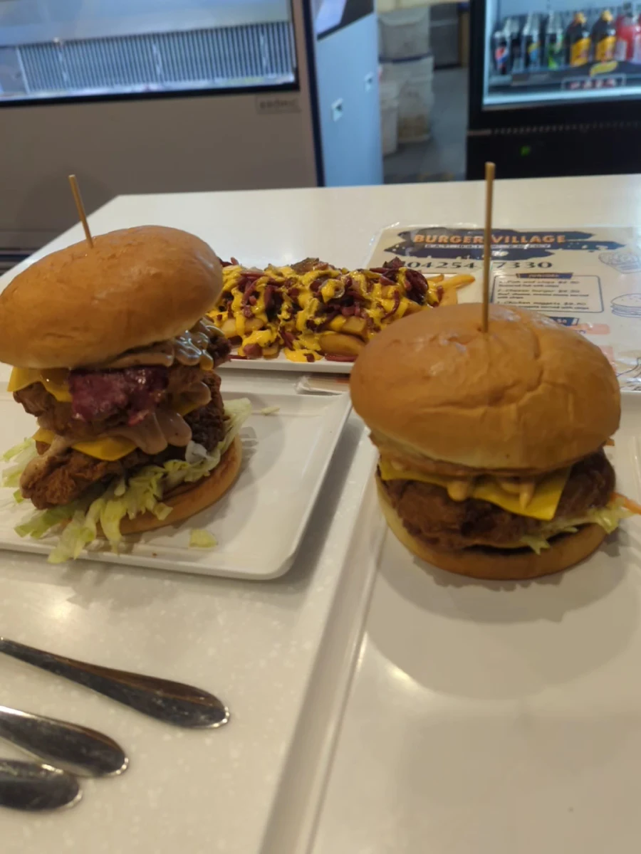 Food & drink, Burger Village