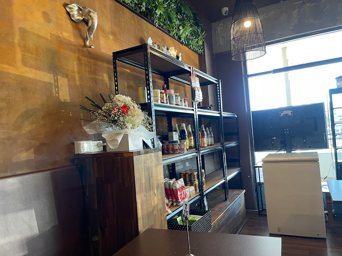 Vibe, 3 Ker Thai Restaurant