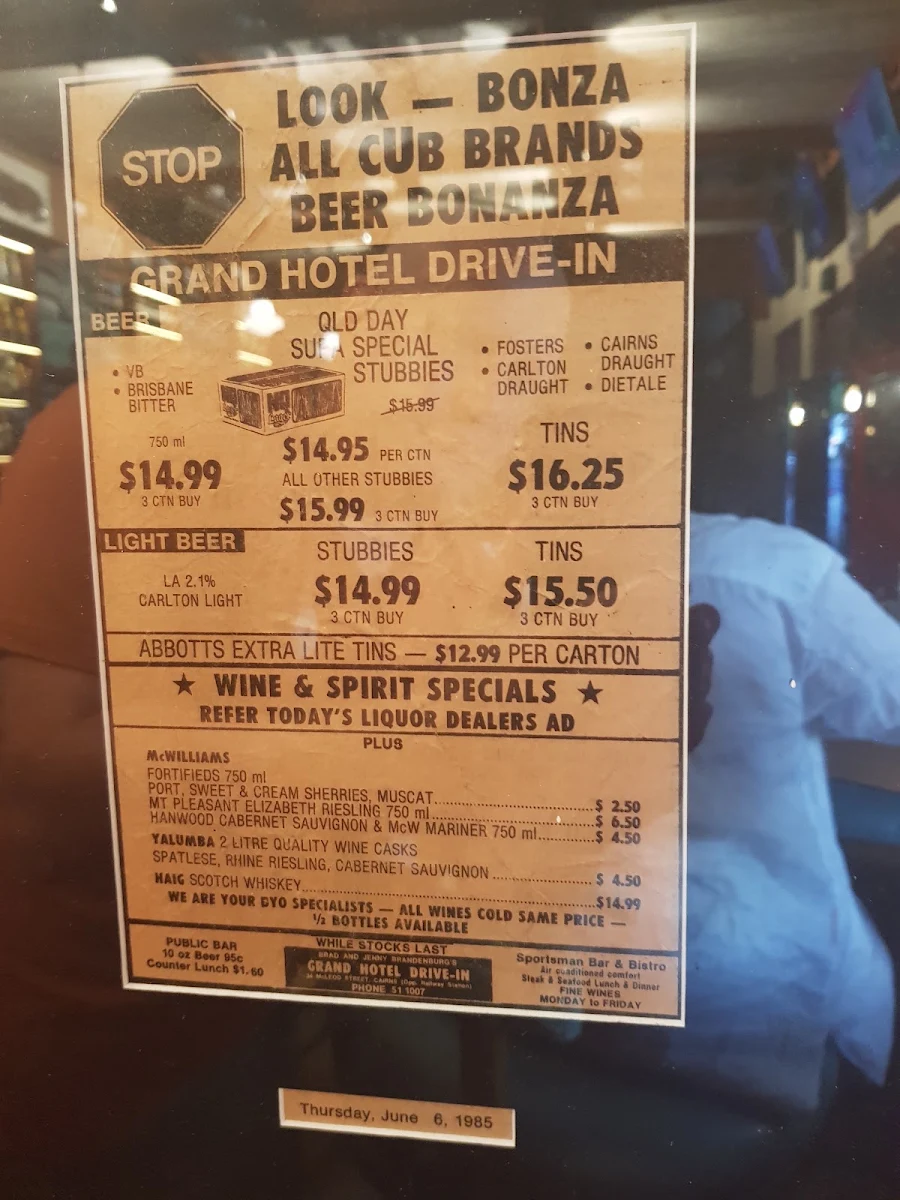 Menu, Grand Hotel Cairns