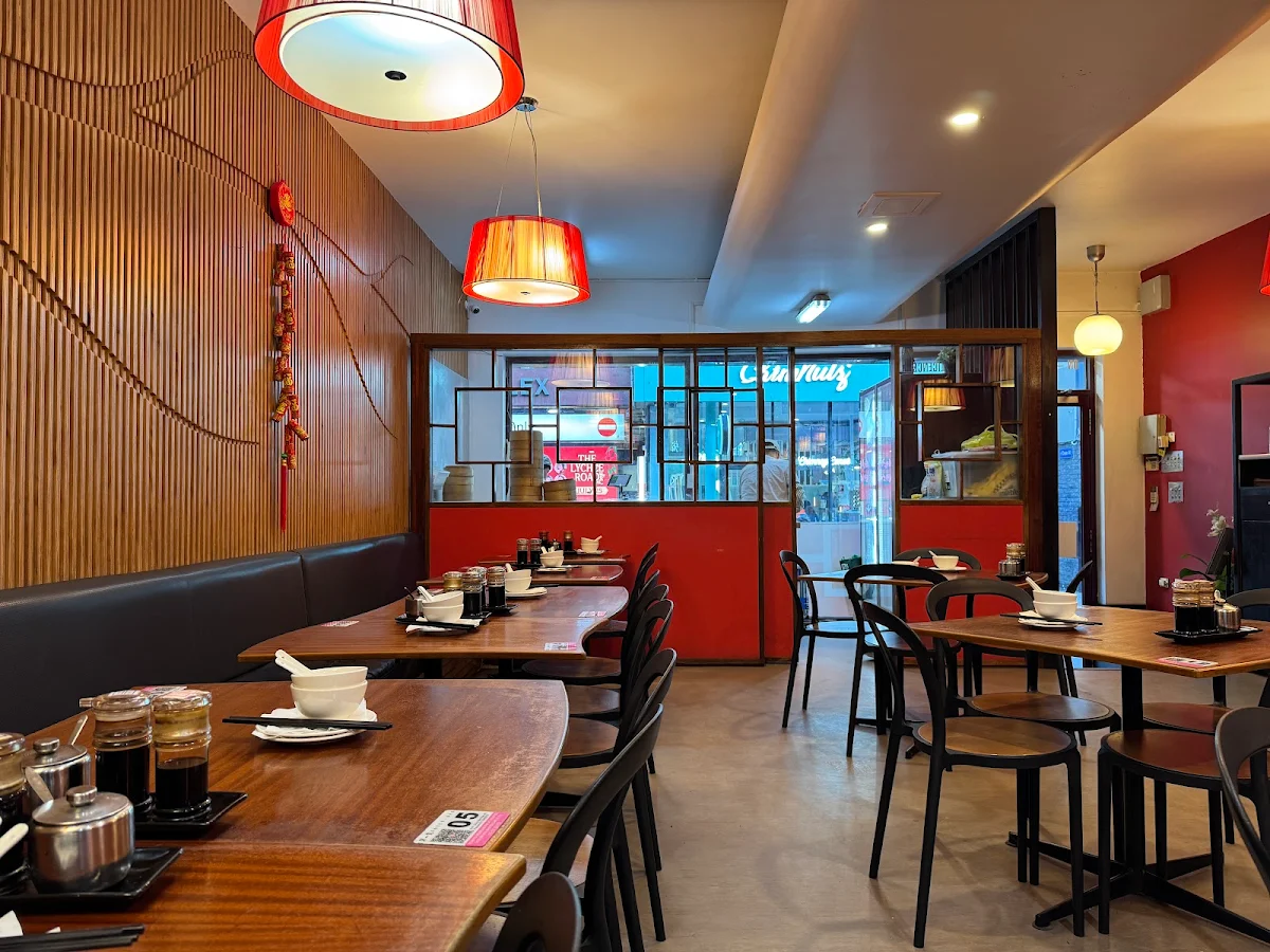 Vibe, Juicy Bao