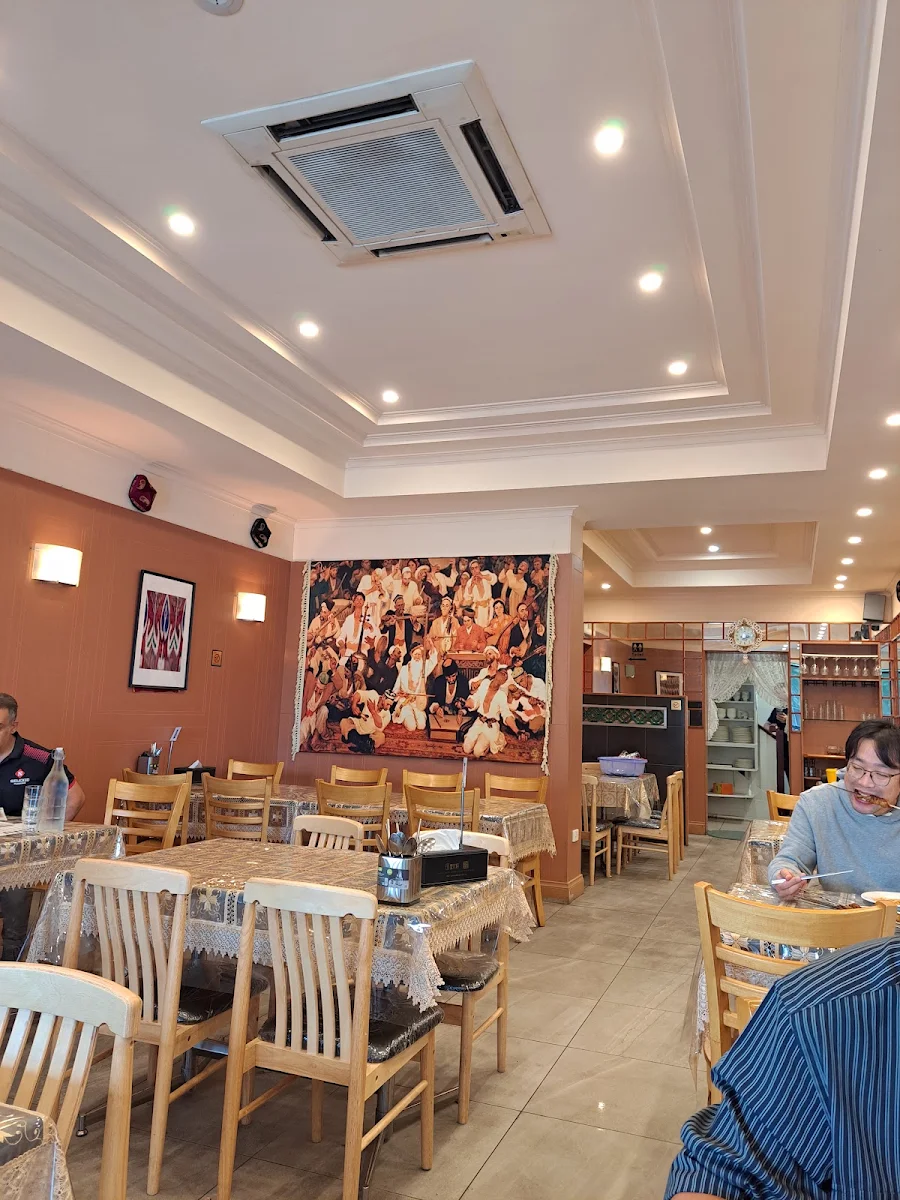 Vibe, Nur Uyghur Restaurant