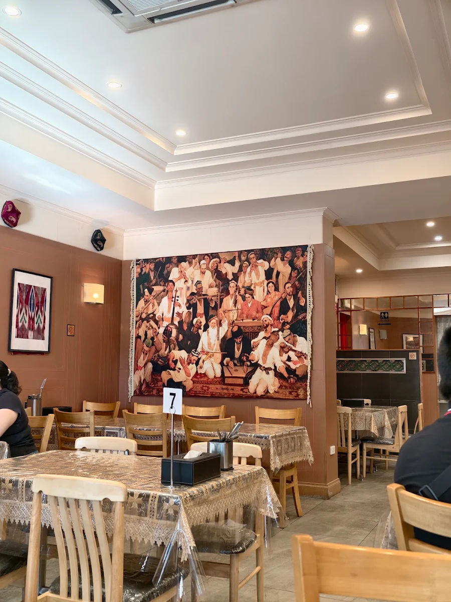 Vibe, Nur Uyghur Restaurant