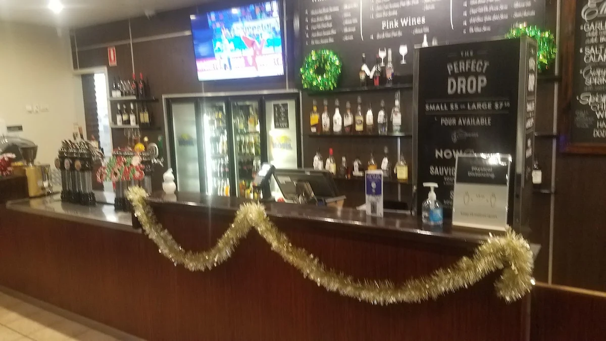 Vibe, Rivers Restaurant