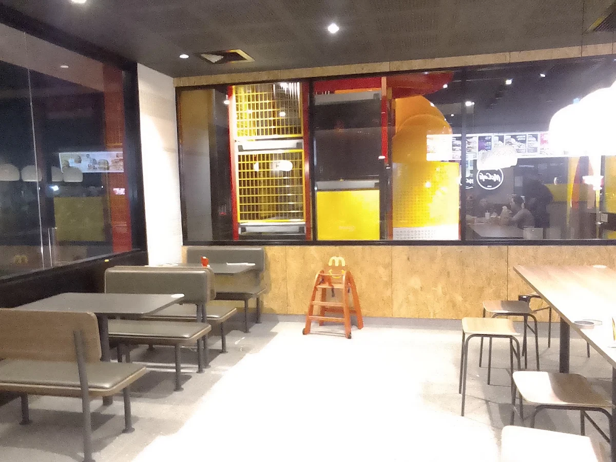 Vibe, McDonald’s Port Macquarie