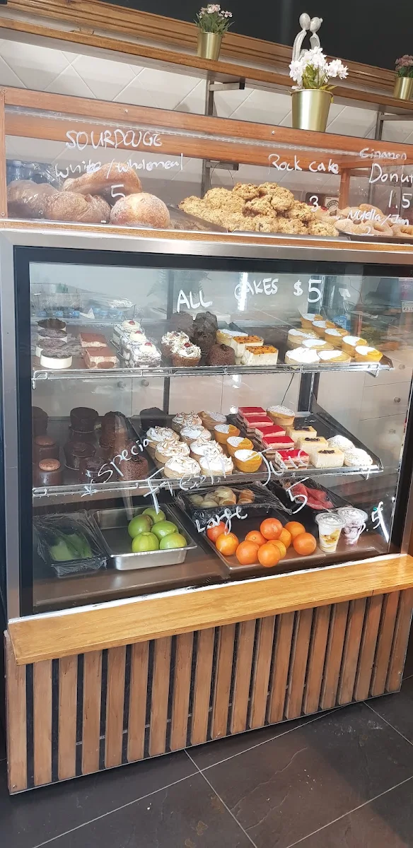 Vibe, Trang Bakery & Cafe Toorak rd