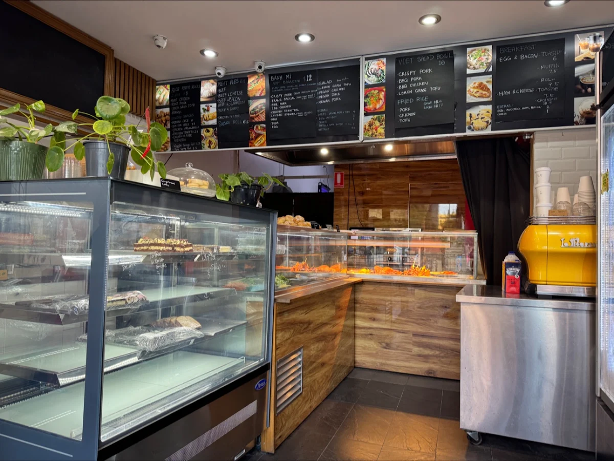 Vibe, Trang Bakery & Cafe Toorak rd