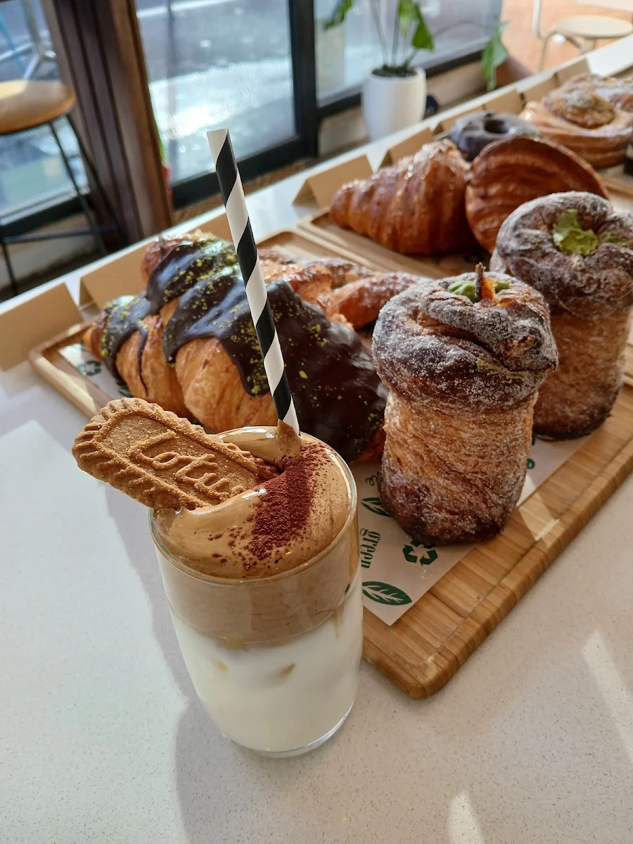 Food & drink, YILUFA COFFEE CO