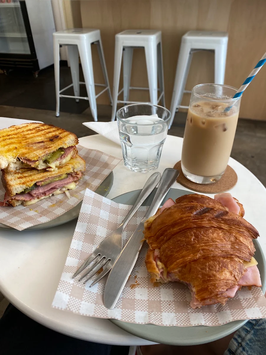 Food & drink, YILUFA COFFEE CO