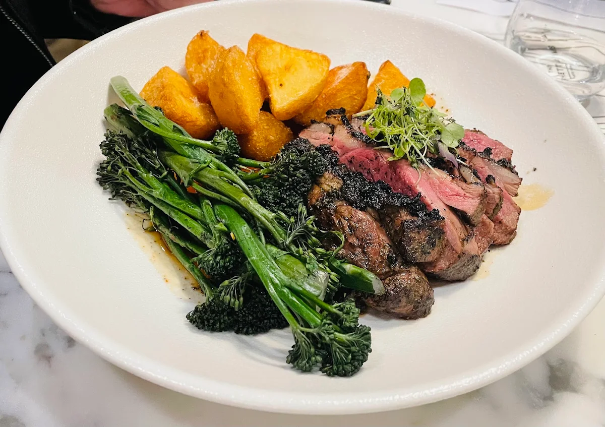 Food & drink, Morphett Arms Hotel