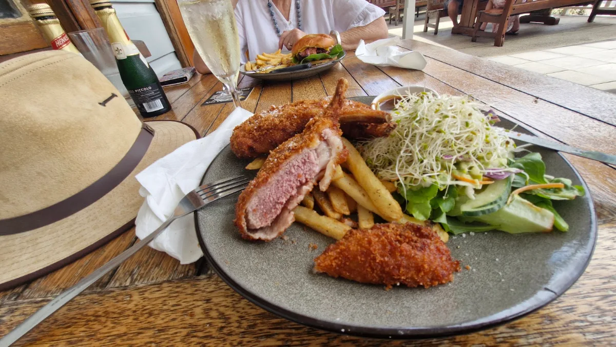 Food & drink, Federal Hotel