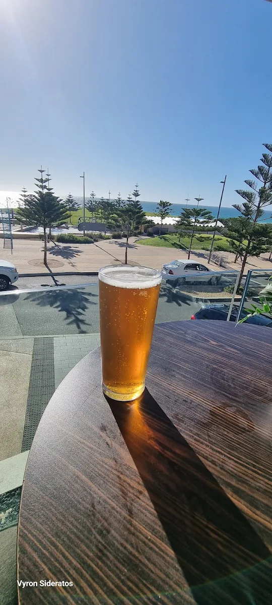 Food & drink, The Lookout Bar Bowling Bites