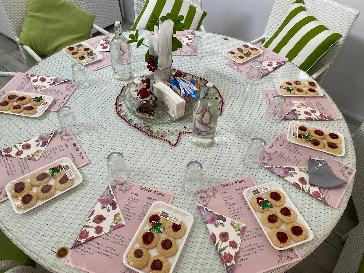 Menu, Vanilla Cream Cafe