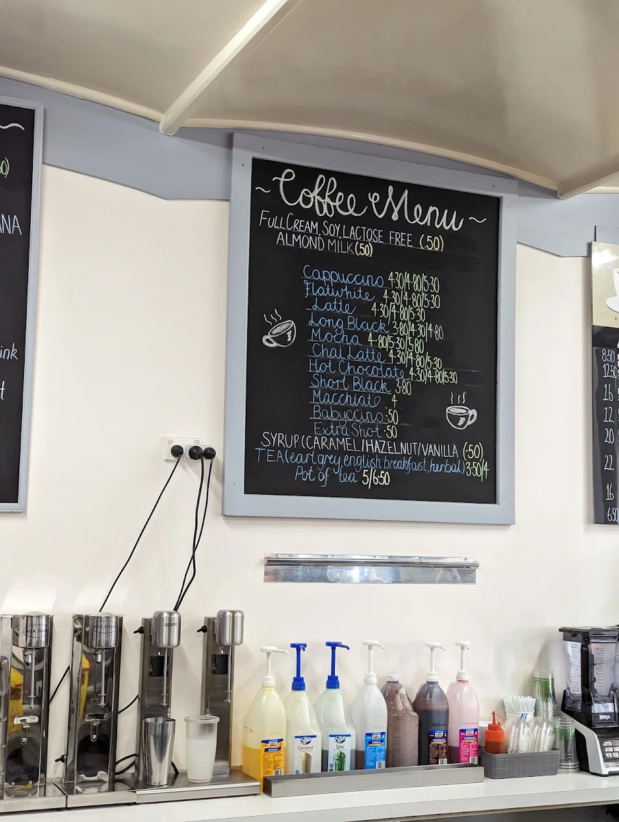 Menu, K&T's Cafe
