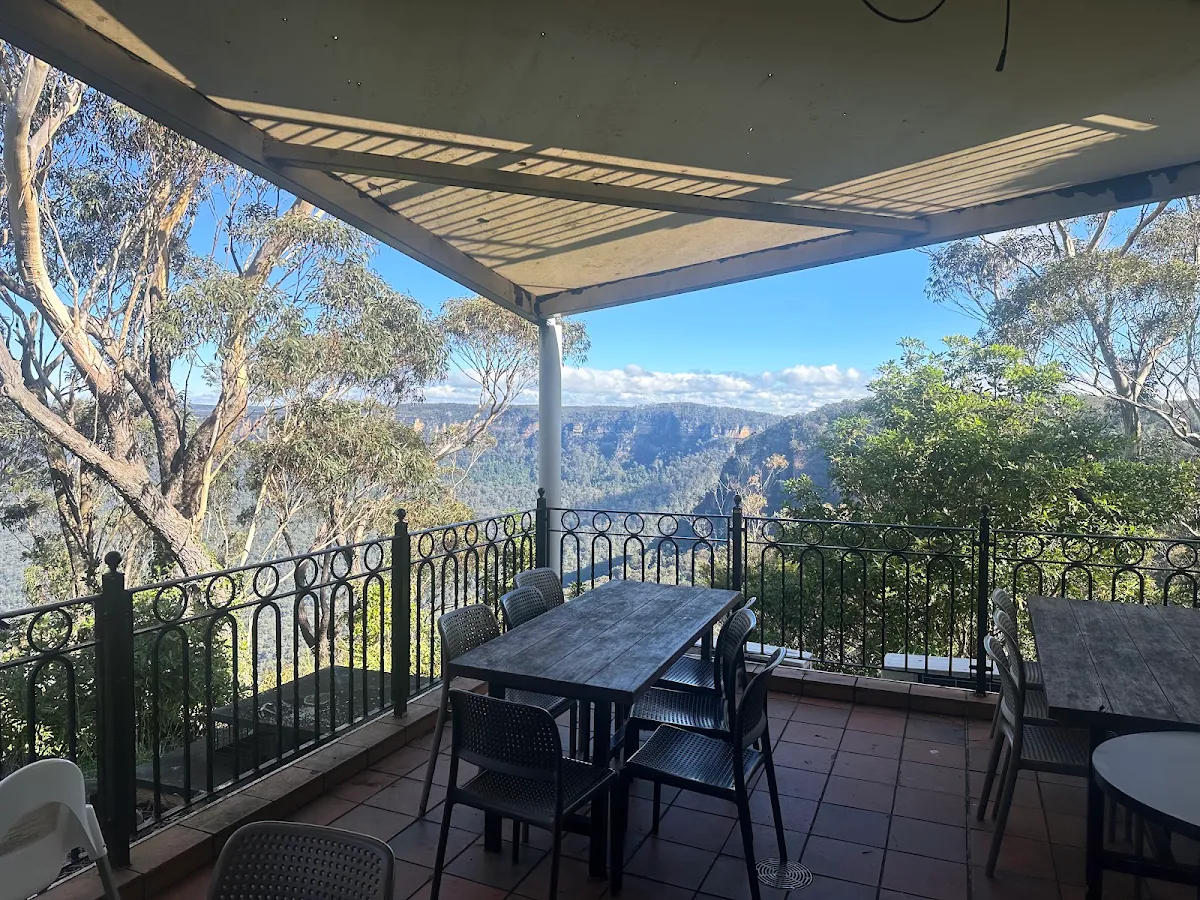 Vibe, The Lookout Echo Point