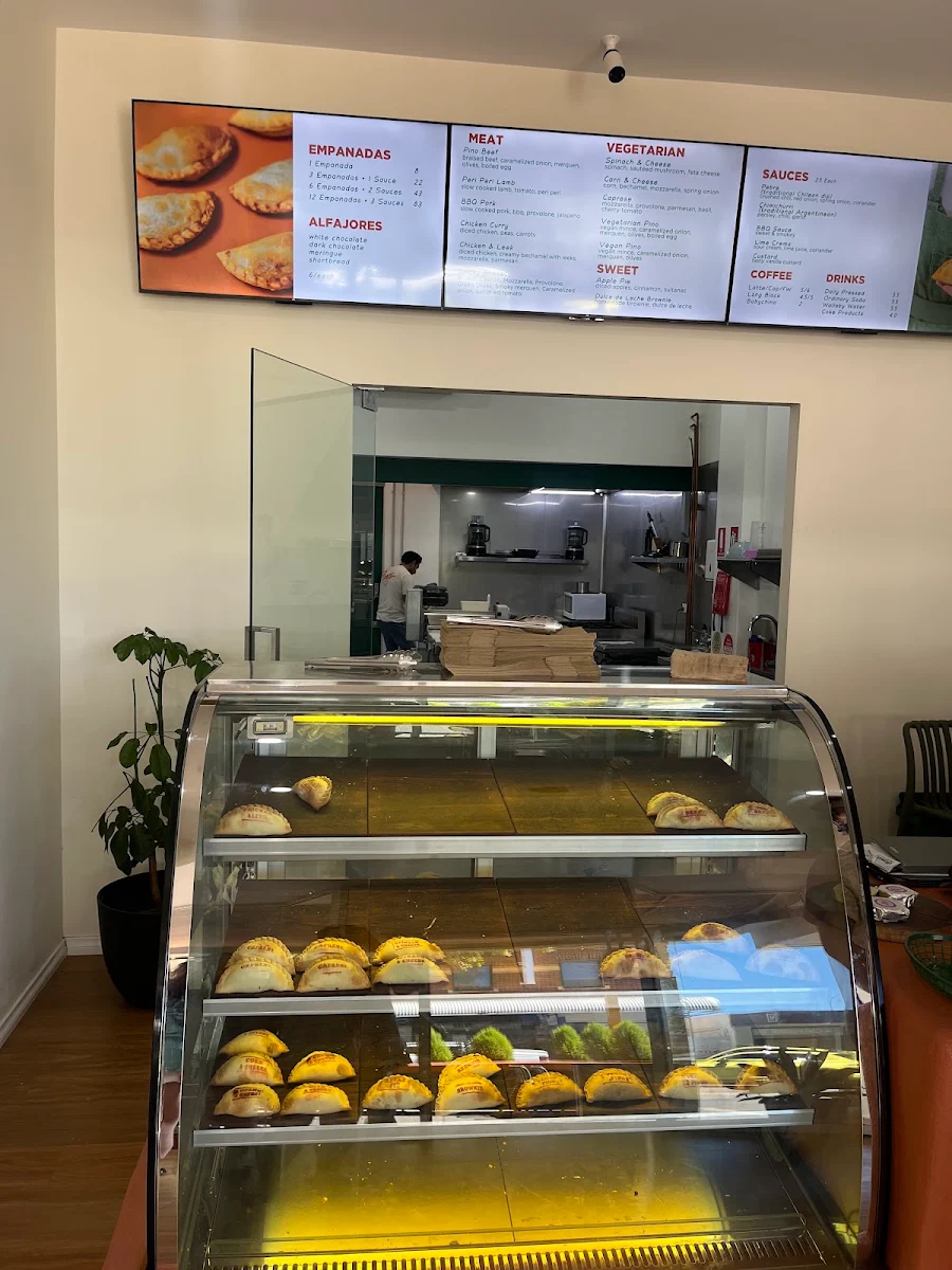 Menu, Pinos Empanadas