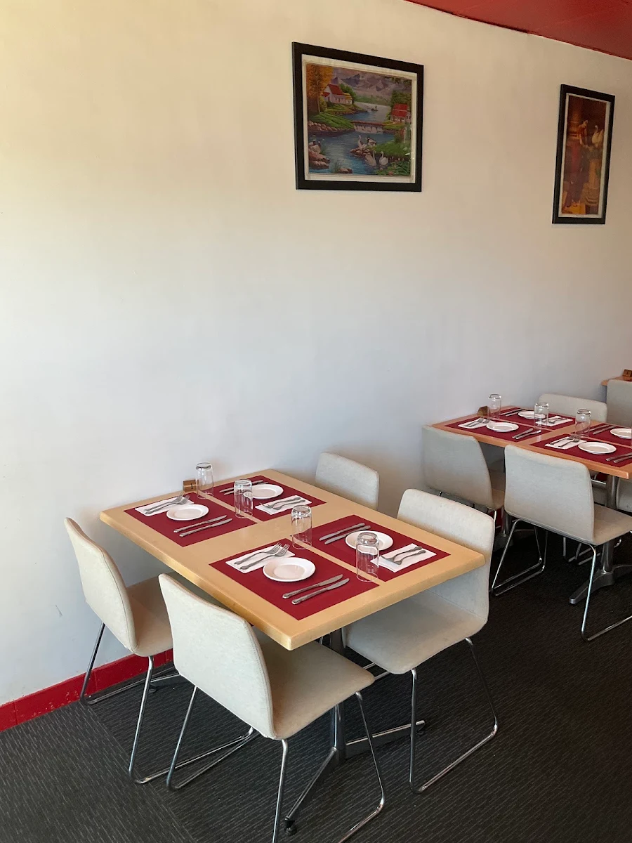 Vibe, Bukhara Indian Tandoori Restaurant