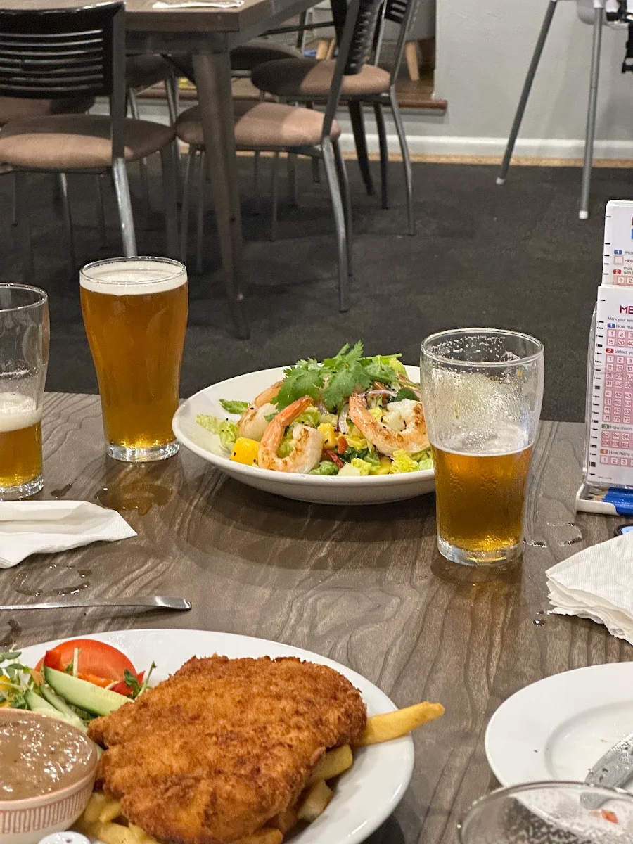 Food & drink, Blue Goose Hotel