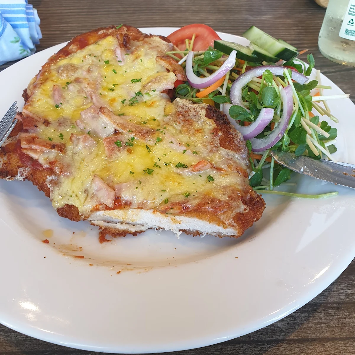 Food & drink, Blue Goose Hotel