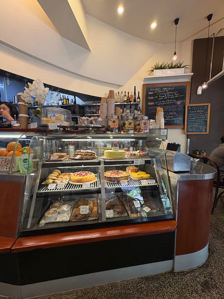 Vibe, My Cafe
