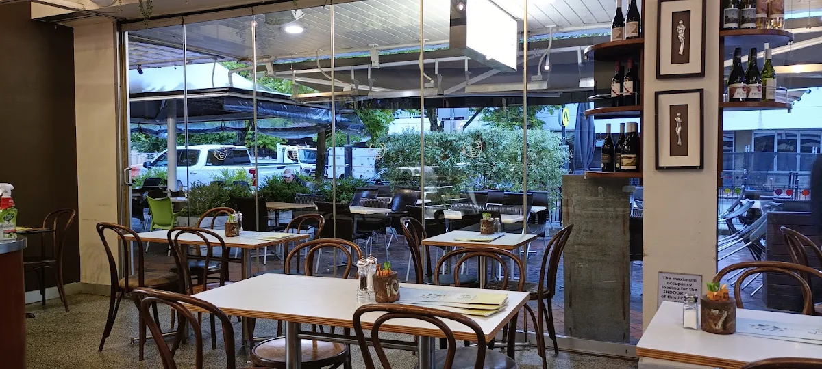 Vibe, My Cafe