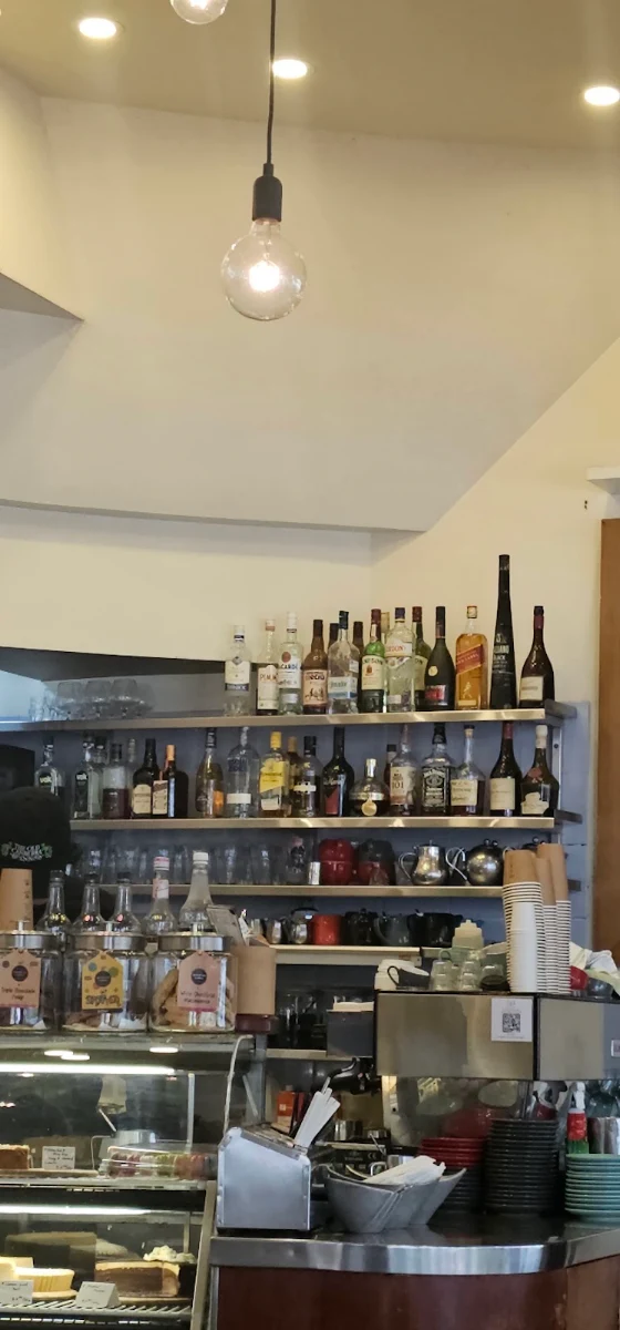 Vibe, My Cafe