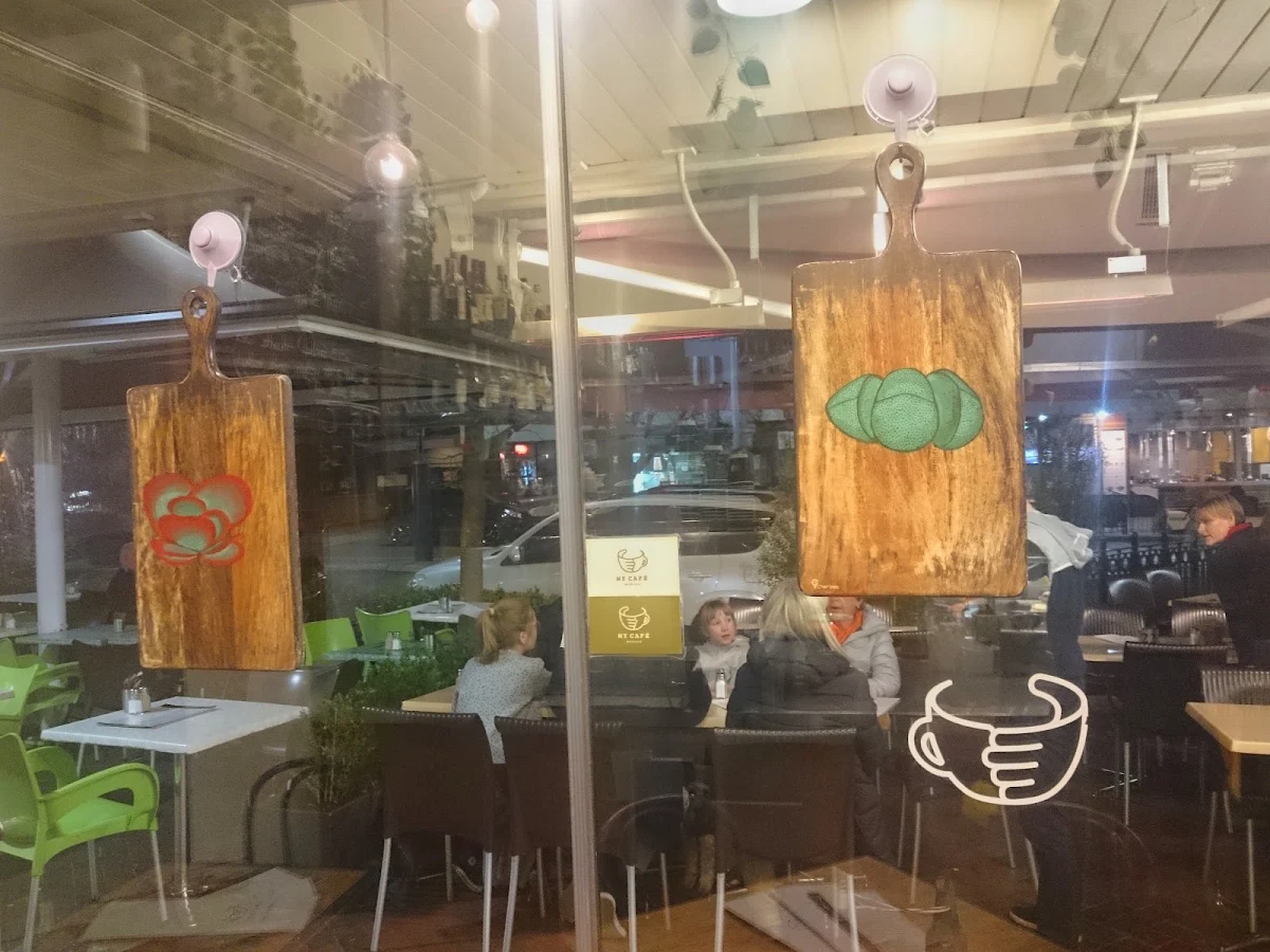 Vibe, My Cafe