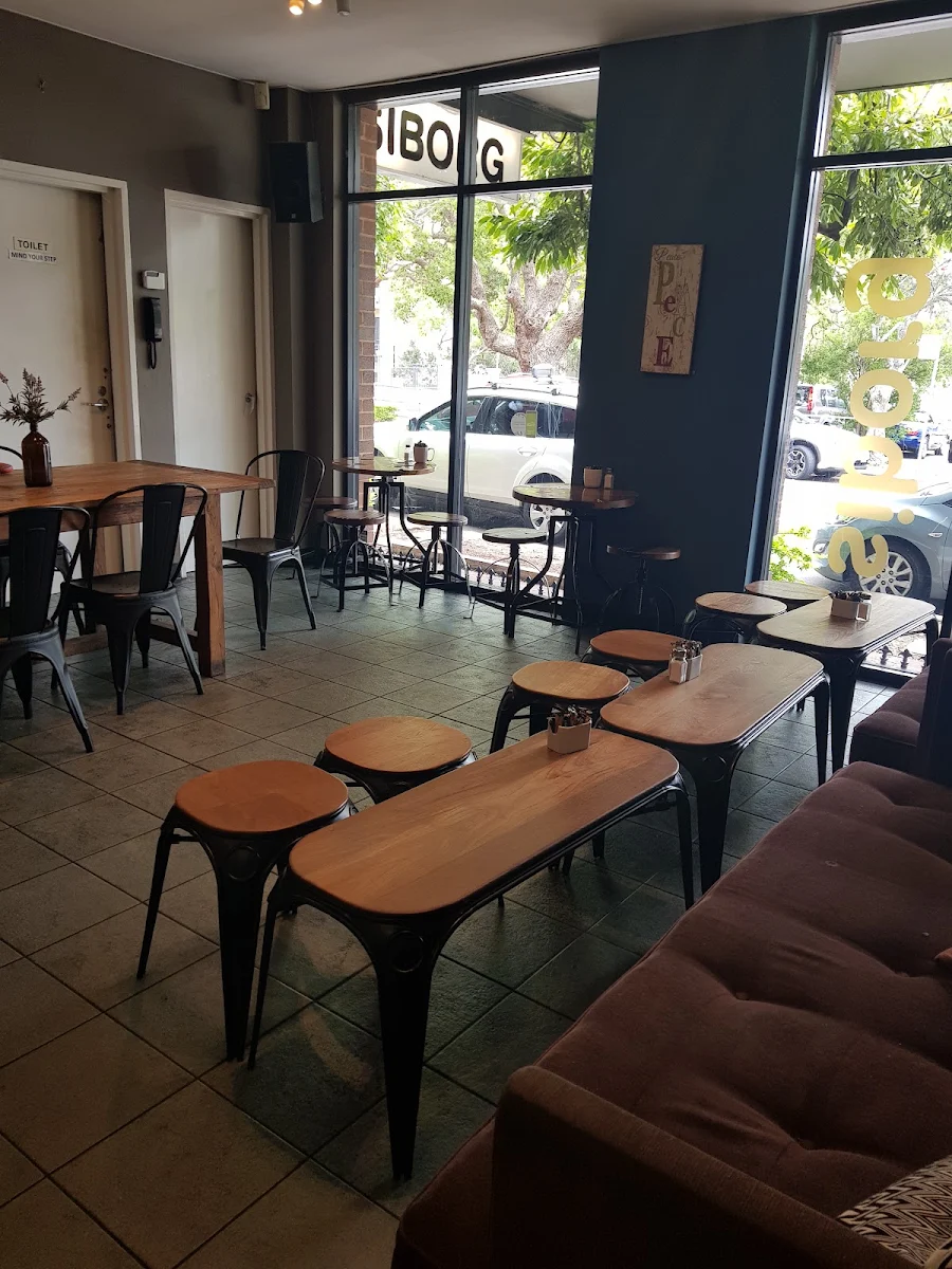 Vibe, Siborg Cafe