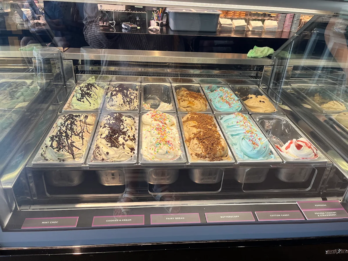 Vibe, Augustus Gelatery - Sunbury
