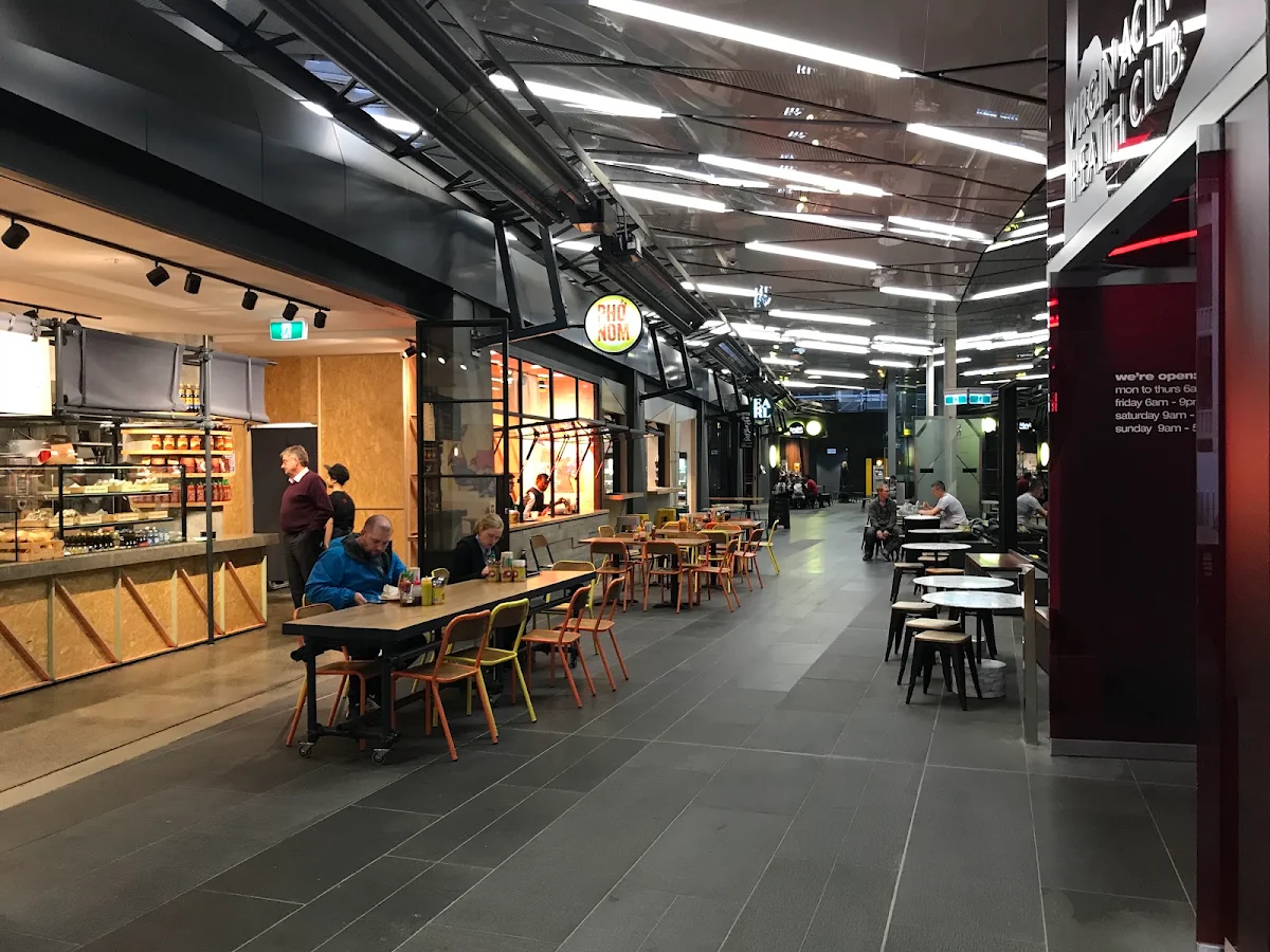 Vibe, Guzman y Gomez - 567 Collins