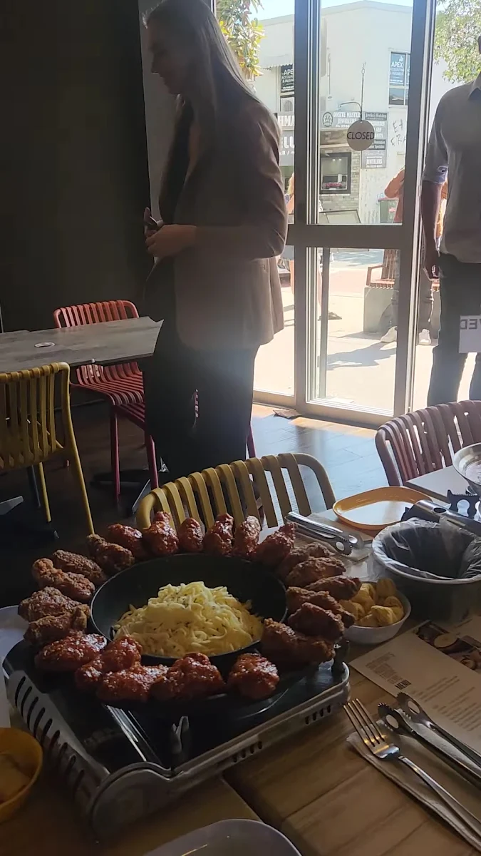 Vibe, Haeduri Chicken Southport (해두리치킨 사우스포트)