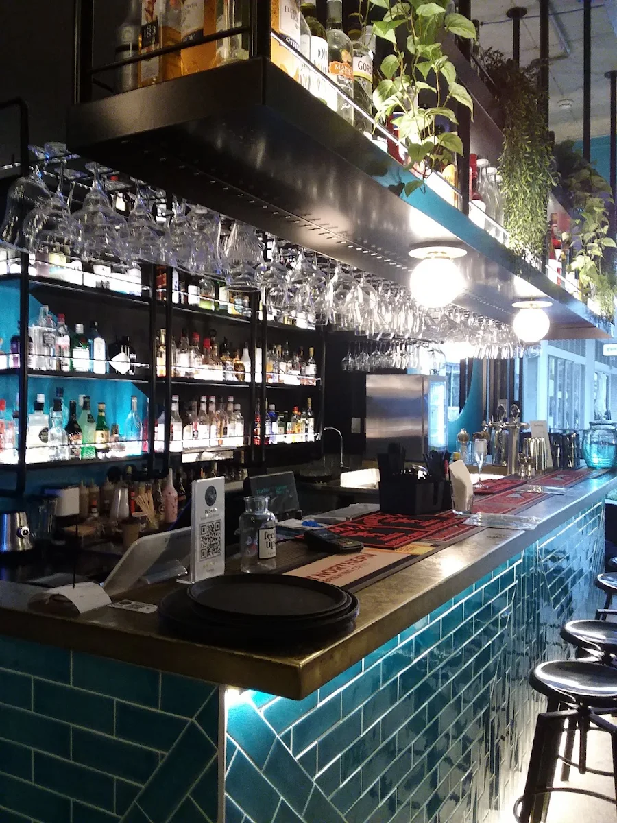 Vibe, Hideout Bar - Neutral Bay Cocktail Bar