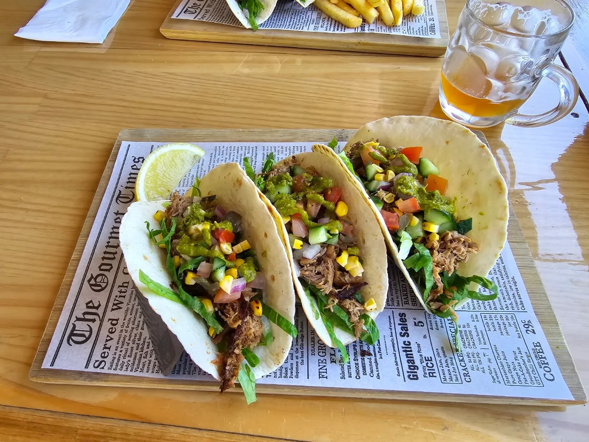 Food & drink, Suburban Social Chapel Hill