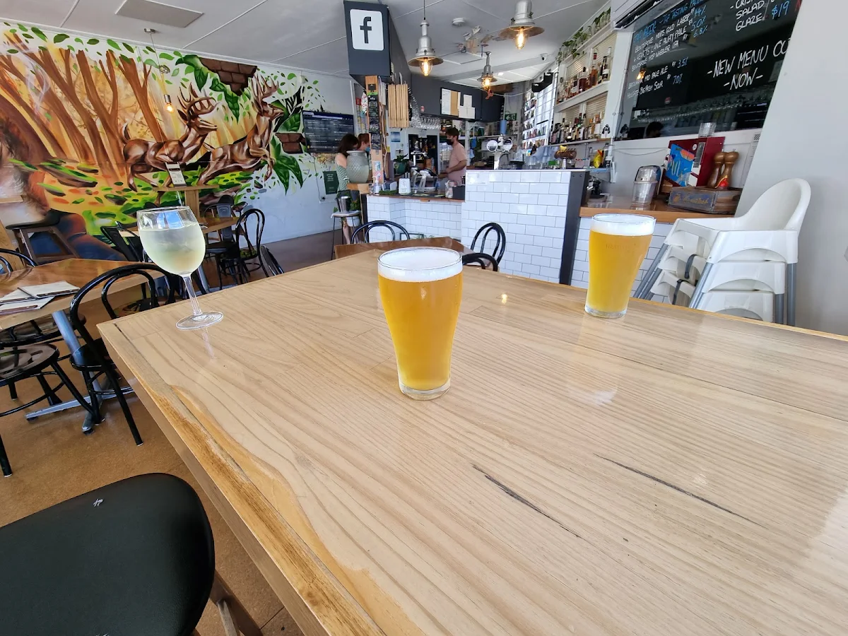 Vibe, Suburban Social Chapel Hill