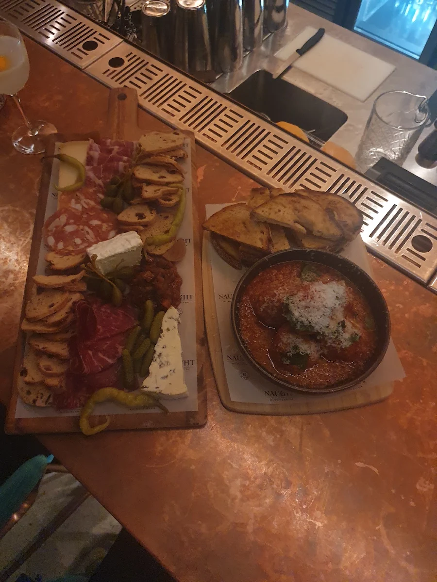Food & drink photo 10