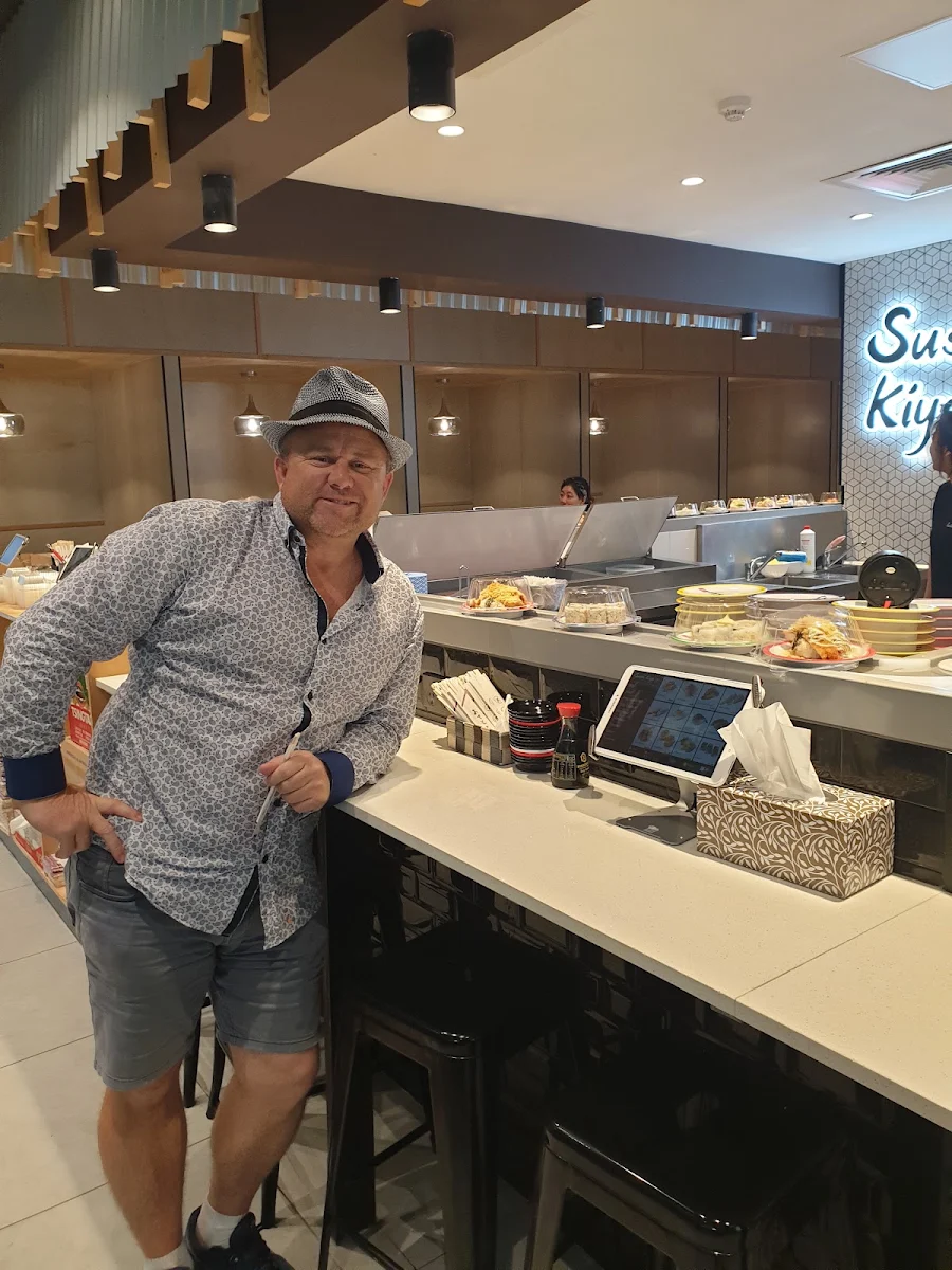 Vibe, Sushi Kiyo