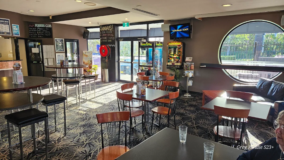 Vibe, Gateshead Tavern & Motel