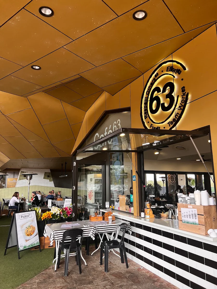 Vibe, Café63© Eatons Hill