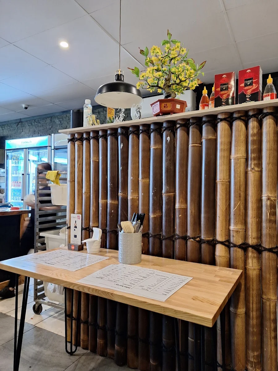 Vibe, Miss Hoi An Vietnamese Eatery