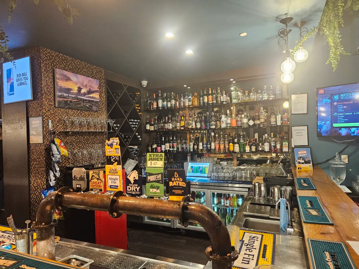 Vibe, 3 B's Burswood Bar & Bistro