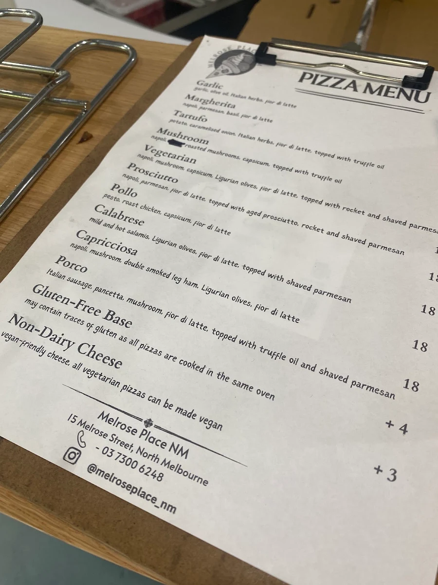 Menu, Melrose Place 3051