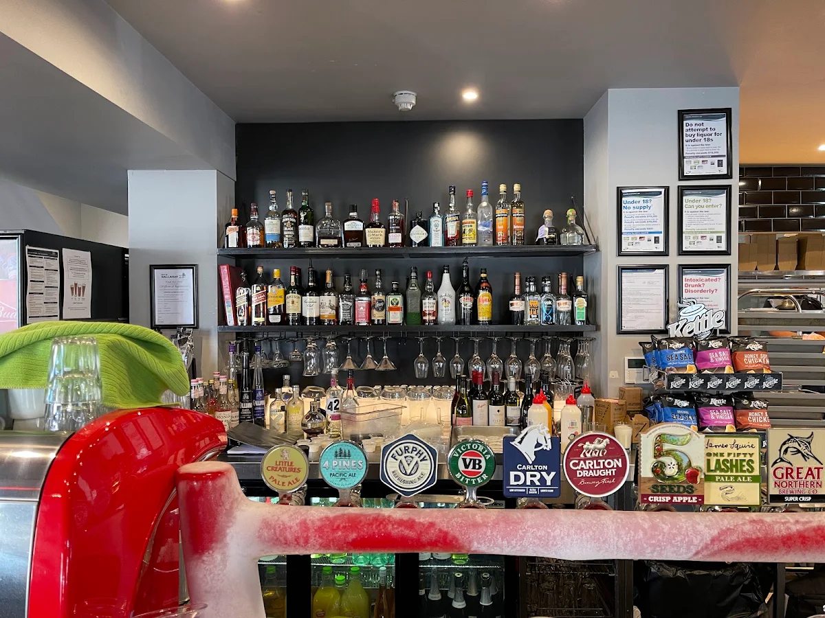 Vibe, The Sporting Globe Bar & Grill Ballarat